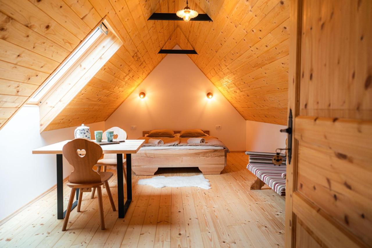 Organic Tourist Farm Pri Plajerju Apartment Trenta Ngoại thất bức ảnh